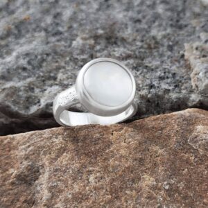 Large Pearl Ring in Sterling